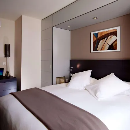 Clement Ader Apart Otel