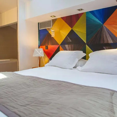 Clement Ader Apart Otel Toulouse