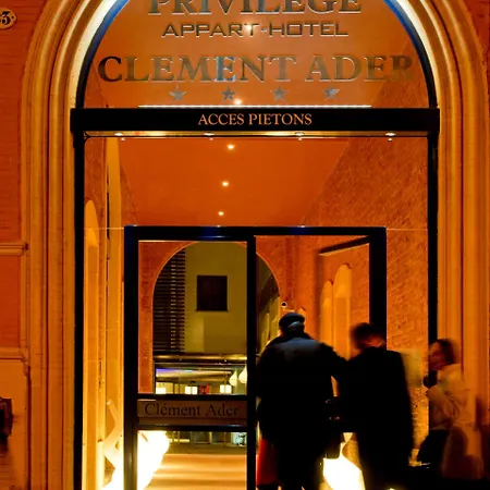 Clement Ader Apart Otel Toulouse