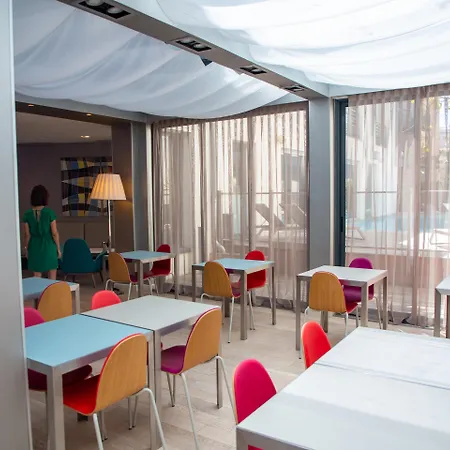Apart Otel Clement Ader 4*