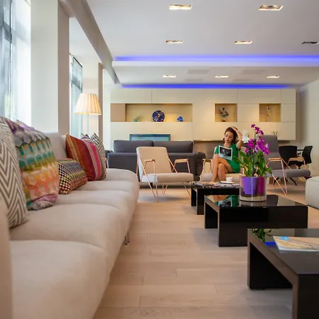 Apart Otel Clement Ader 4*