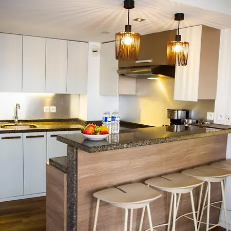 Apart Otel Clement Ader